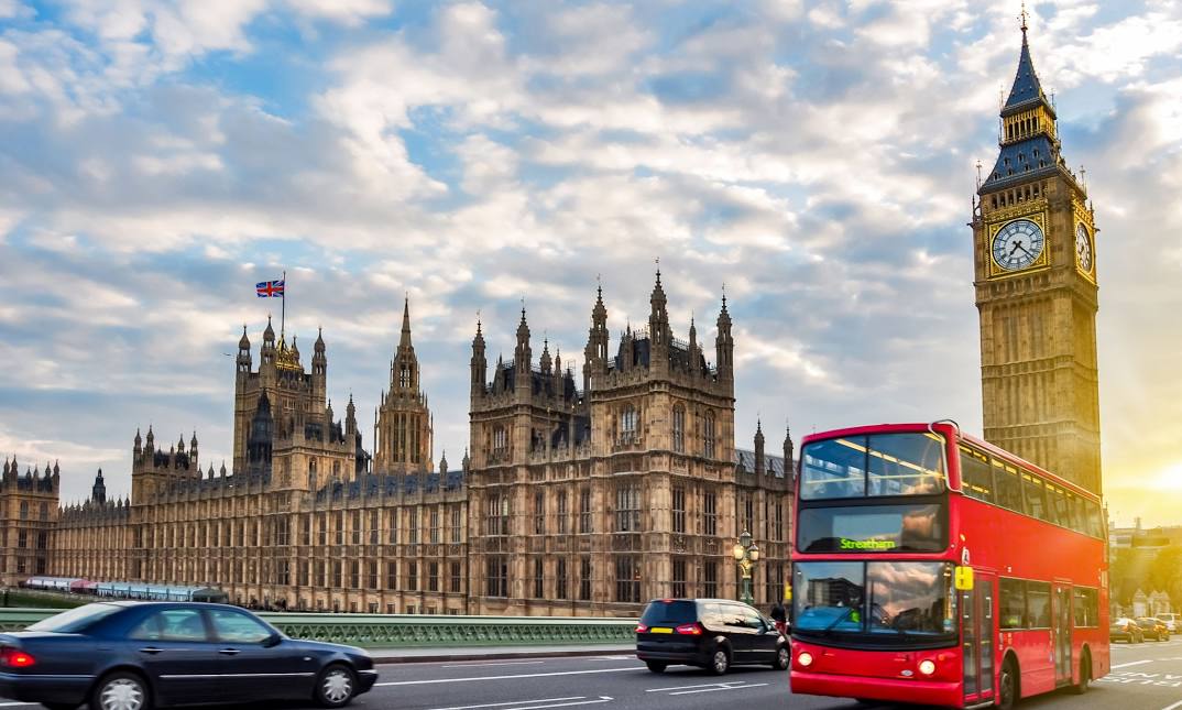 Visa4Travel รับปรึกษา รับทำวีซ่าอเมริกา ทำวีซ่าอังกฤษ ทำวีซ่าเชงเก้น 1